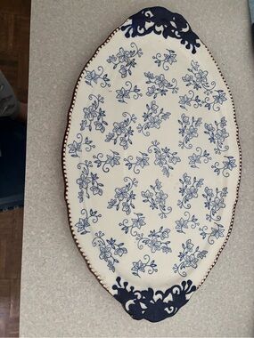 Temp-Tations White and Blue Floral Large Oval Serving Platter